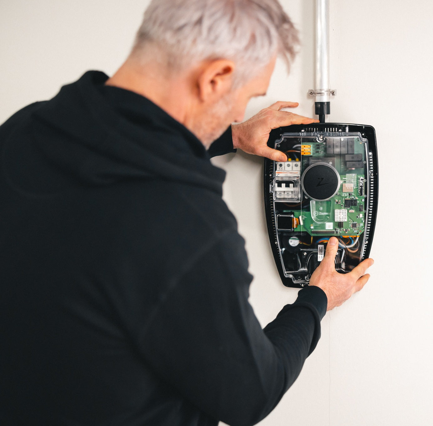 Top-Ladestationen für Elektrofahrzeuge |für Installateurpartner|
Wir garantieren den niedrigsten Preisen für Partner